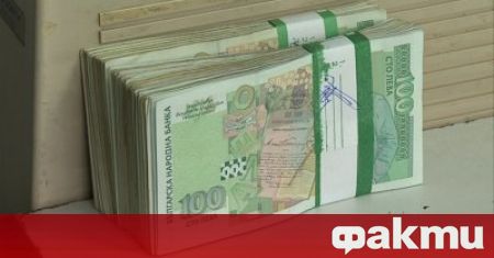 В протестна готовност са служители от държавната администрация предаде БНТ