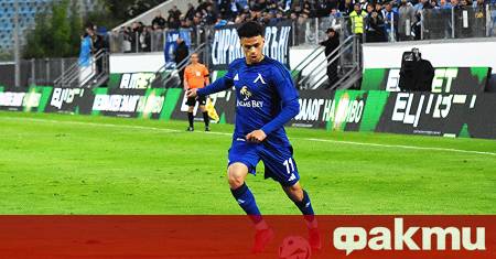 Плеймейкърът Джавад Ел Джемили е с единия крак извън Левски