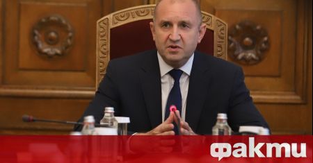 На основание чл 99 ал 5 от Конституцията на Република