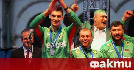 Александър Николов и Кучине Лубе Чивитанова допуснаха загуба с 1