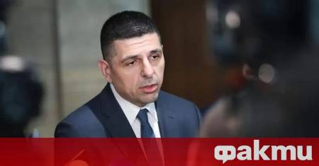 Току що извънредно са спрени отпуските на всички полицаи и са