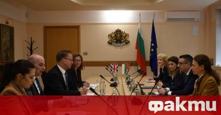 Министърът на икономиката и индустрията Петър Дилов проведе среща с