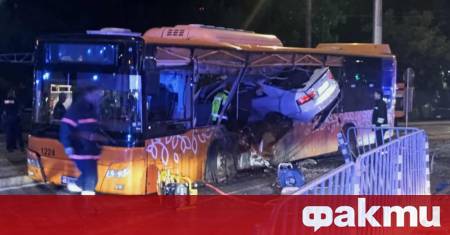 В петък в малките часове на нощта 21 годишен шофьор се