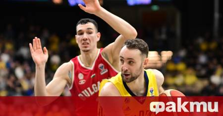 Националният отбор по баскетбол на България за мъже се изправя