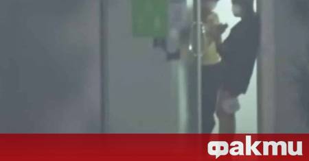 В Тайланд мъж и жена бяха хванати да правят секс