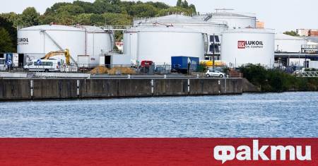 Няколко чуждестранни партньори на руската петролна компания Лукойл са заявили