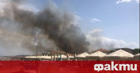 Продължава огнената стихия в Италия Горският пожар изпепели курорт в
