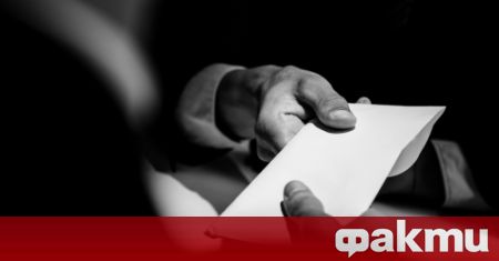 ГДБОП задържа данъчен служител за искане и получаване на подкуп