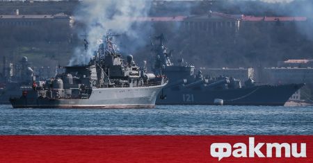Украйна обяви че е поразила с ракети руския крайцер Москва