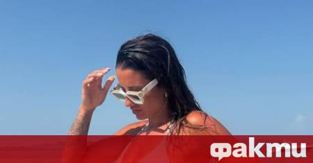 Футболната сензация на Барселона Ламин Ямал отново попадна под светлините