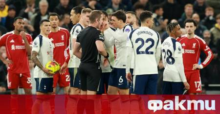 Мениджърът на Тотнъм Томас Франк е подкрепен от ръководството на