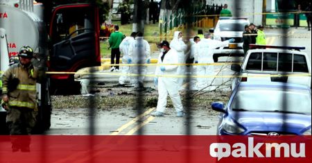 Двама колумбийски журналисти бяха застреляни вчера от движещи се с