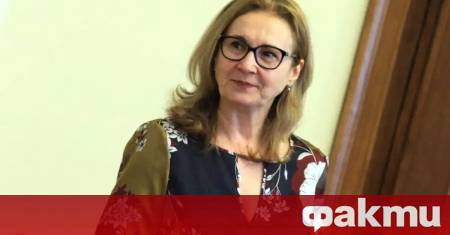 В класическа ситуация сме на политическа криза която вместо да