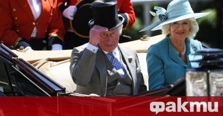 Британският престолонаследник принц Чарлз се появи на традиционните конни надбягвания