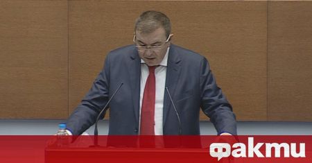 По време на петъчния парламентарен контрол здравният министър Костадин Ангелов