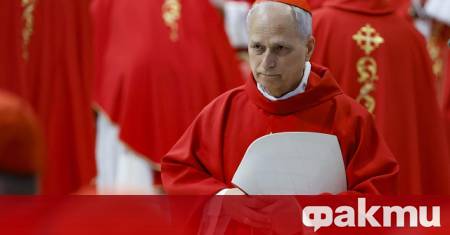 Бял дим се издига тази вечер от Сикстинската капела във