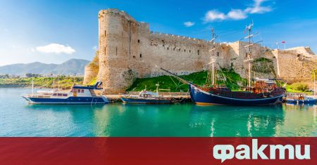 Кипър отвори своя първия подводен археологически парк предлагащ на посетителите