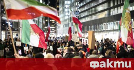 Президентът на САЩ Доналд Тръмп отлага атака срещу Иран за