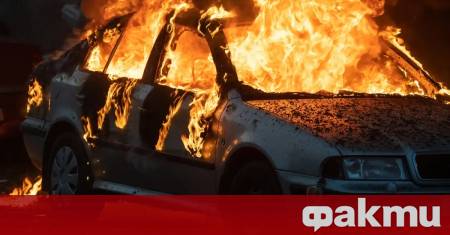 На 360 ти километър на АМ Хемус в аварийната лента посока