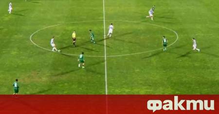 Локомотив Пловдив победи Берое с минималното 1 0 в мач от