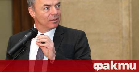 Закриването на училища у нас е много дълъг процес който