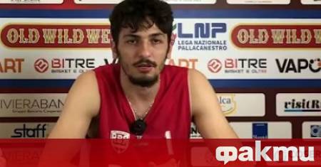 Българският национал Борислав Младенов ще продължи баскетболната си кариера в