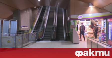 Ескалаторите на метростанция Сердика 2 в посока площад Света Неделя
