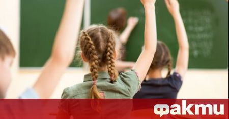 Учителите от Асеновград с призив към министъра на здравеопазването да