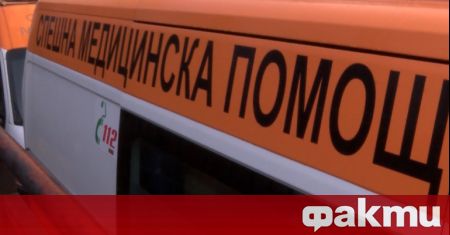 Пътнически влак пътуващ в посока към Горна Оряховица е блъснал