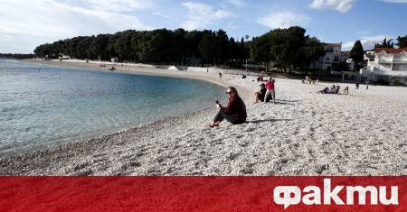 Хотелите и другите търговски места за настаняване в Хърватия са