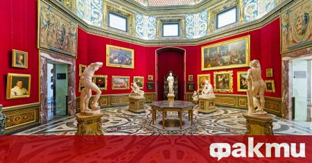 Картина от XVIII век бе повредена в една от най известните