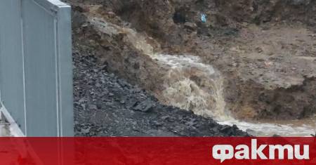 Наводнения по Южното Черноморие заради интензивни валежи В района на