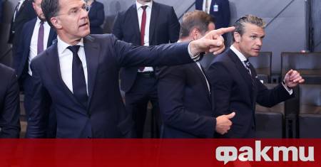 Министрите на отбраната от държавите участващи в Групата за ядрено
