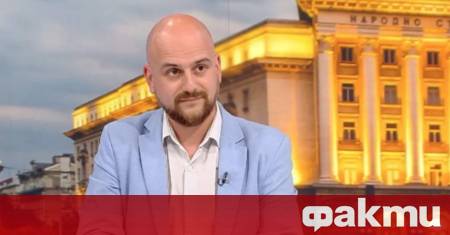 Премиерът Румен Радев е изправен пред сложни политически и икономически