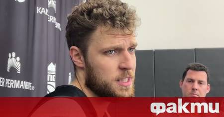 Суперзвездата на българския баскетбол Александър Везенков остава до последно под