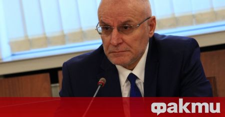 Управителят на Българската народна банка БНБ Димитър Радев предупреди за