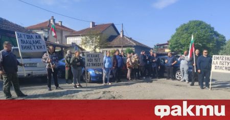 Жители на град Средец излязоха днес на протест заради лошото