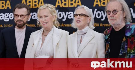 Шведските поп легенди АББА се събраха за премиерата на виртуалния