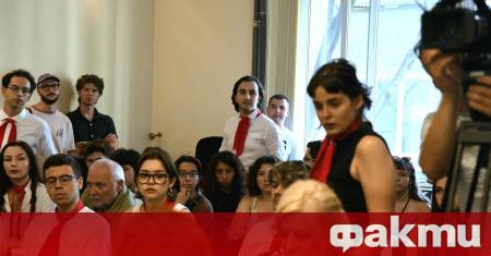 Протестиращите студенти в НАТФИЗ разпространиха декларация във връзка с проведената