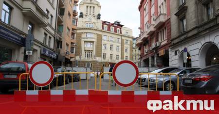 Ремонт на трамвайния релсов път при кръстовището на бул Евлоги