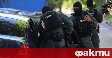 Продължава разследването на групата на Калашниците След операция на полицията