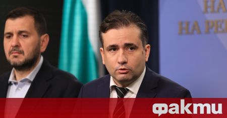 Божидар Божанов: Радев наруши закона, Министерски съвет агитира за Йотова