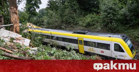 Влак с над 200 пътници се блъсна тази сутрин в