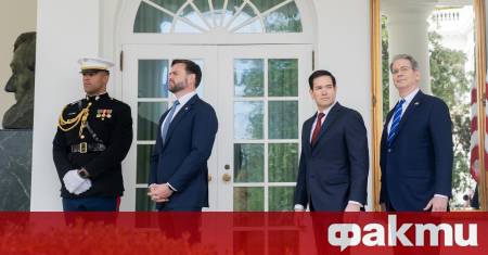 Външните министри на Дания и Гренландия ще посетят утре Белия