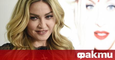 Поп звездата Мадона беше подложена на цензура от Instagram, след