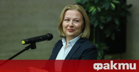 Съдебният министър Надежда Йорданова коментира пред журналисти проведената среща с