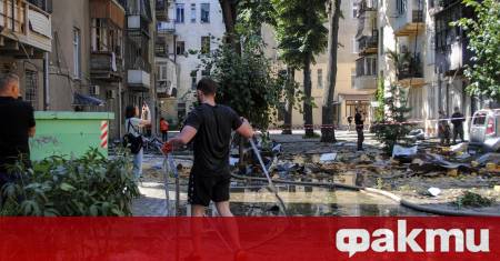 Одеса беше атакувана тази вечер с балистична ракета съобщи председателят