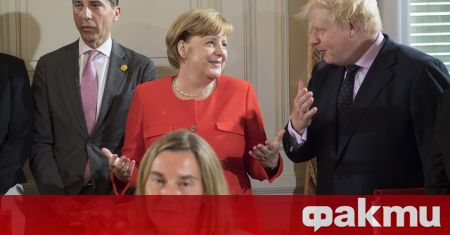 Премиерът на Обединеното кралство Борис Джонсън разговаря с германския канцлер