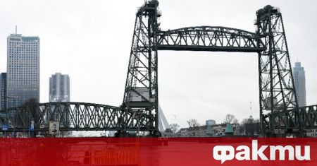 Пристанищният нидерландски град Ротердам не е получавал искане за временно