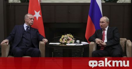 Започнал е телефонен разговор между руския и турския президент Владимир